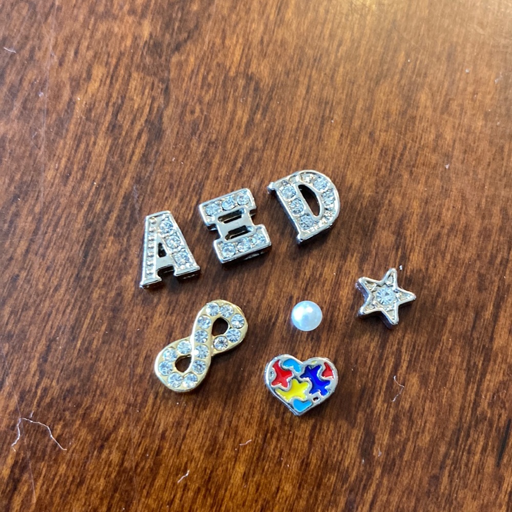 Origami Owl Alpha Xi Delta Charms